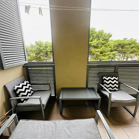 Kamar Apartment *